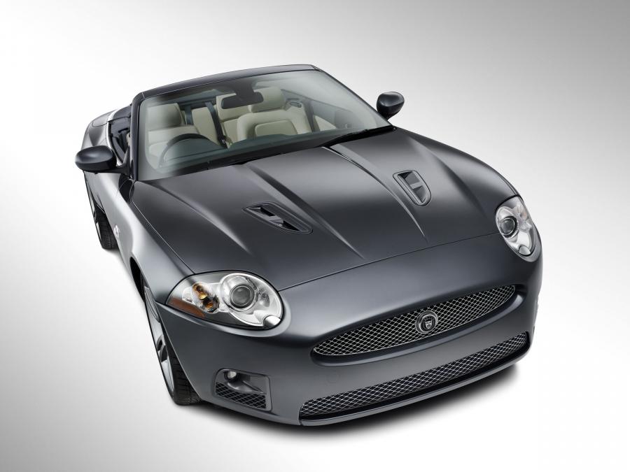  Jaguar XKR Convertible 2007 года  (фото 2 из 52)